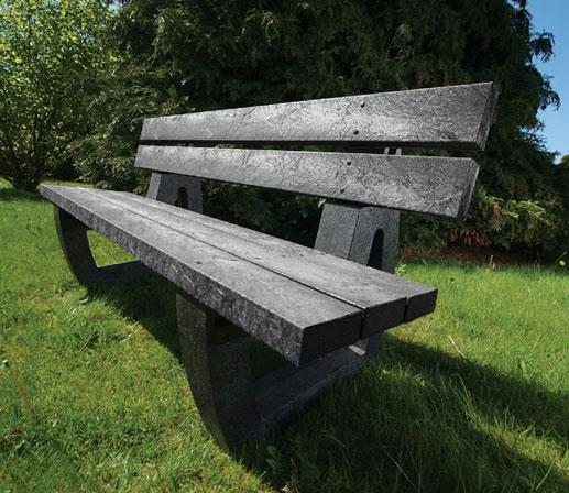 Intruplas Rustic Recycled Plastic Seat